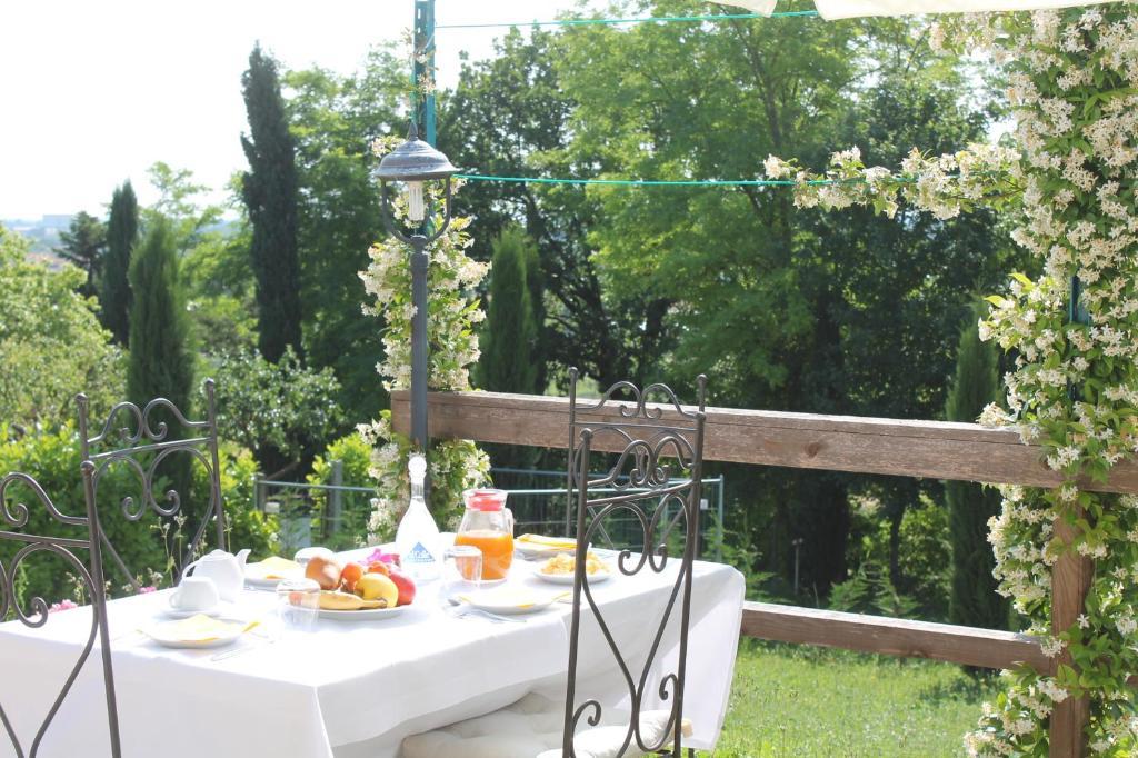 Agriturismo Al Colle แบร์ตินอโร ภายนอก รูปภาพ
