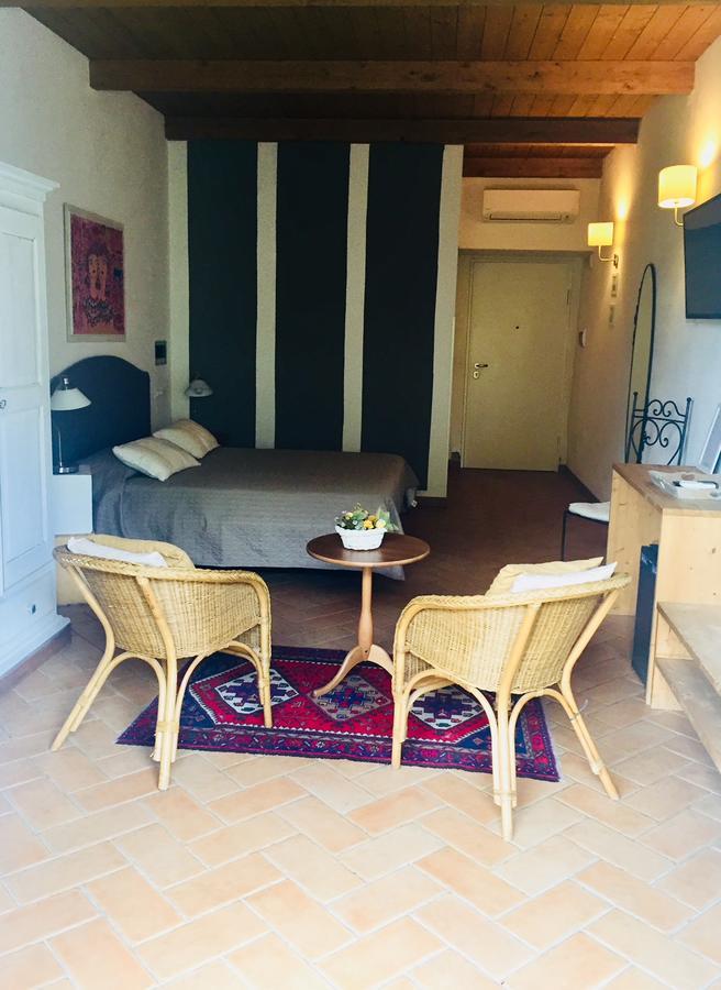 Agriturismo Al Colle แบร์ตินอโร ภายนอก รูปภาพ